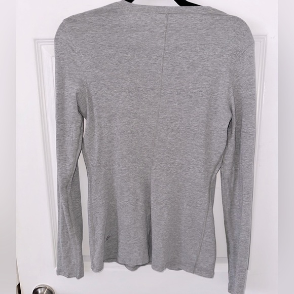 Lululemon Long Sleeve Shirt - Picture 2 of 3